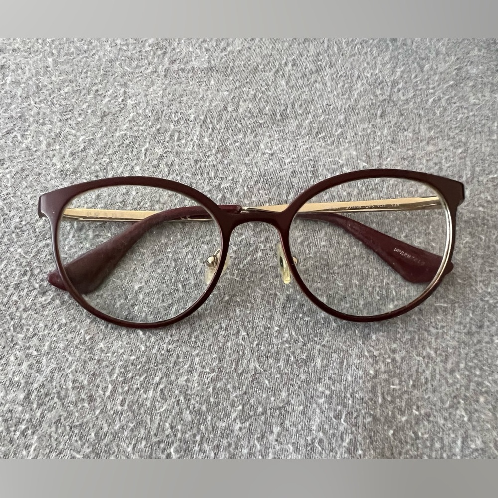 PRADA frame. Has prescription, will need to change lenses - Picture 2 of 6